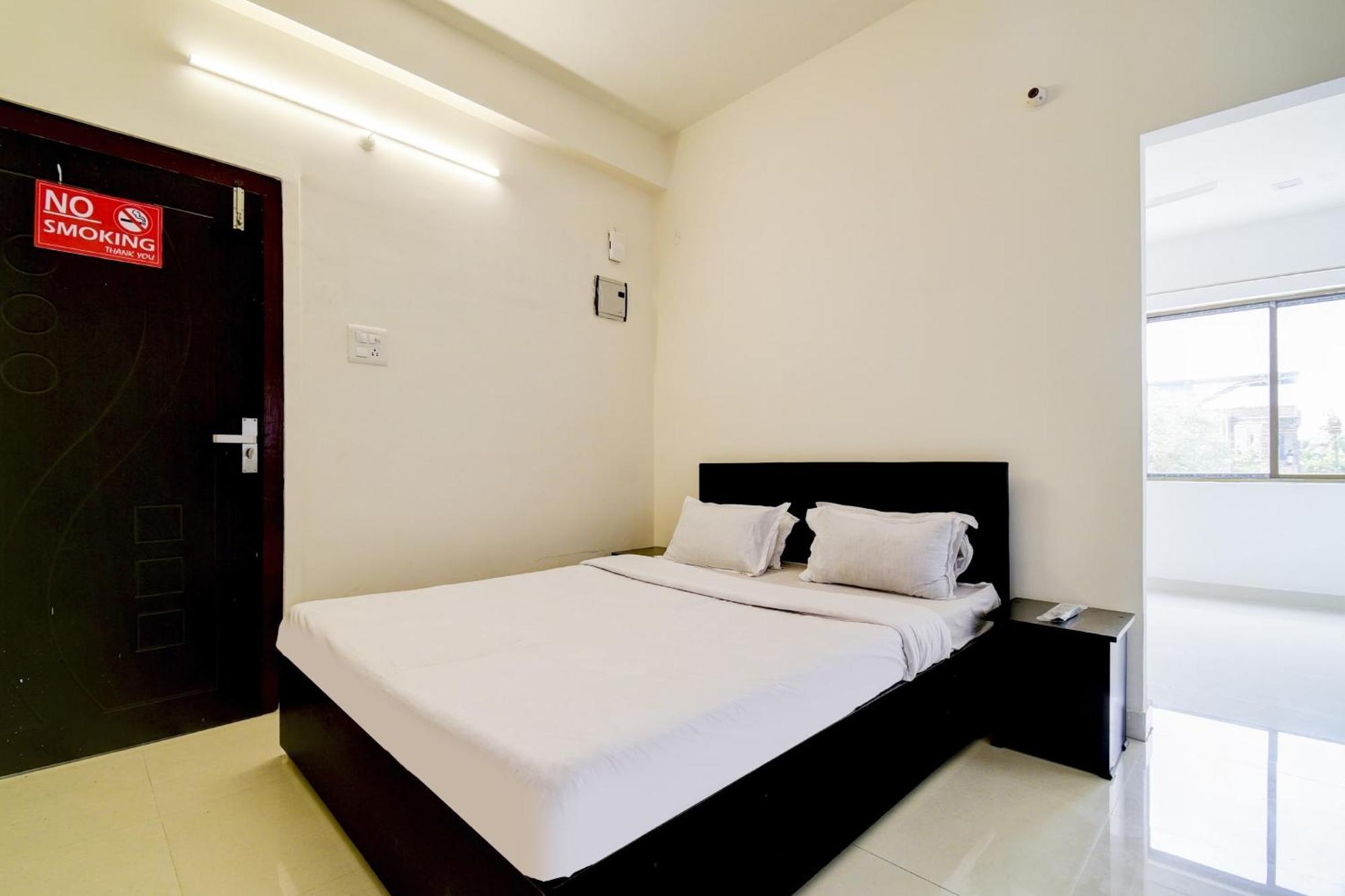 Hotel O Home Cozy Home Guwahati Esterno foto